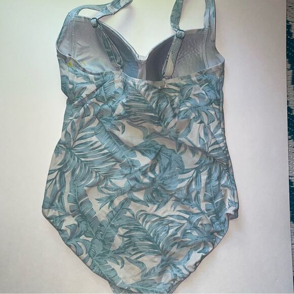 NipTuck Swim One Piece Size 8 Tropical Leaf Print Light Blue - Picture 6 of 9
